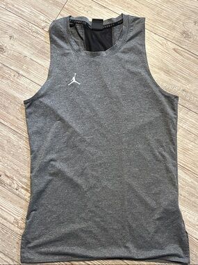 Jordan Men’s Grey Sleeveless Training Tank with White Jumpman